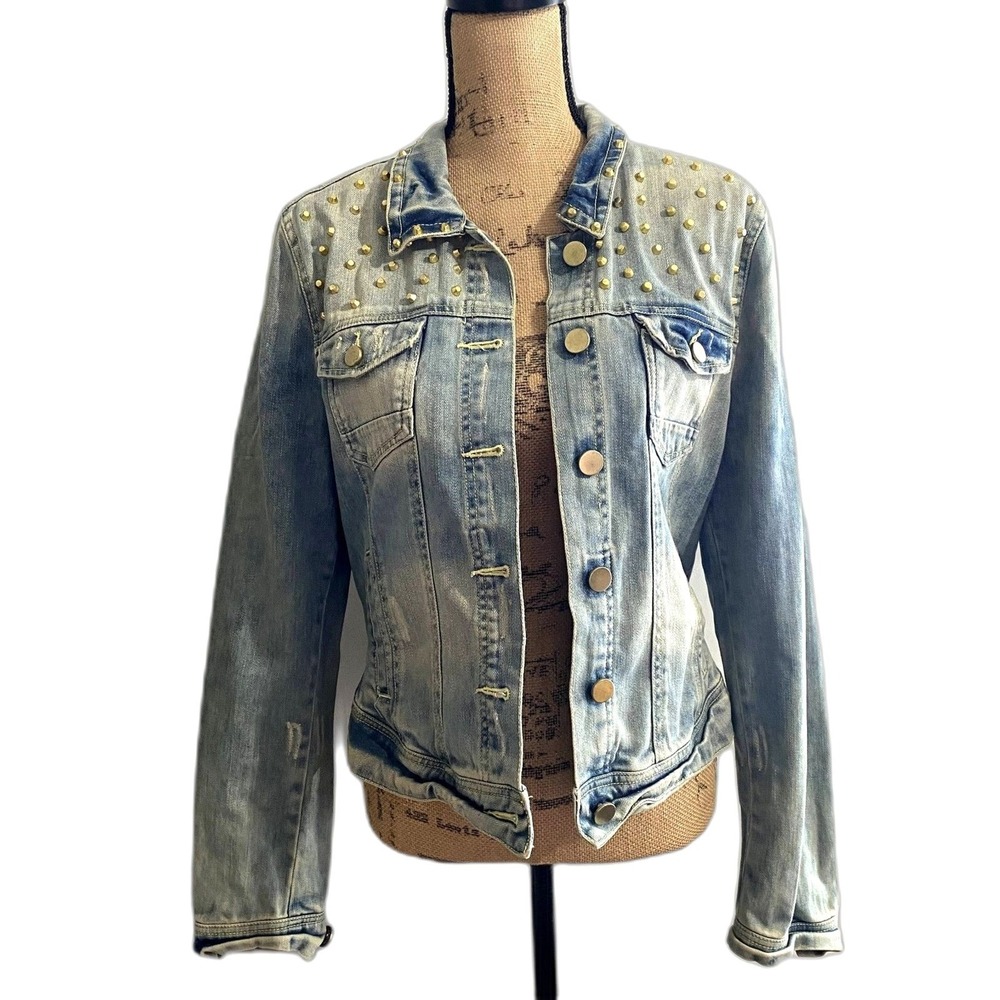 Chelsea & Violet Studded Jean Jacket Light Wash Blue Denim Gold Studs Size Large